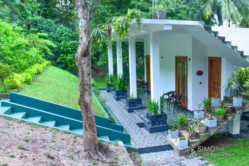 Hostal Simoya Nature Park