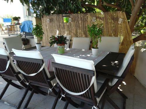 Villa Orange Tree Garden Vacation Home