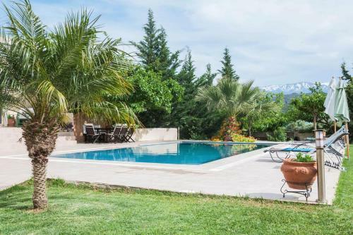 Villa Orange Tree Garden Vacation Home