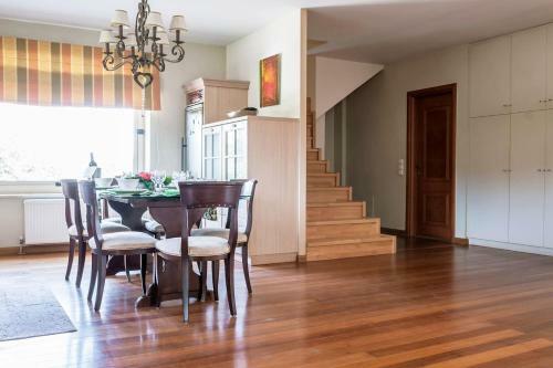 Villa Orange Tree Garden Vacation Home