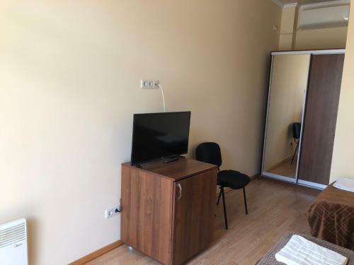 Hostal Guest House Mandarin On Titova 85