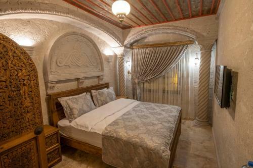Bed & Breakfast Underground Cave Suites Hotel