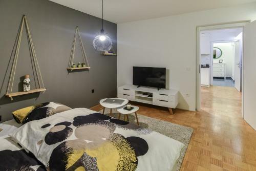 Strict City Apartments