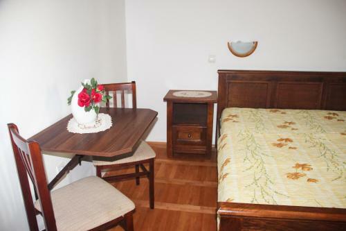 Apartamentos Guest House Monica