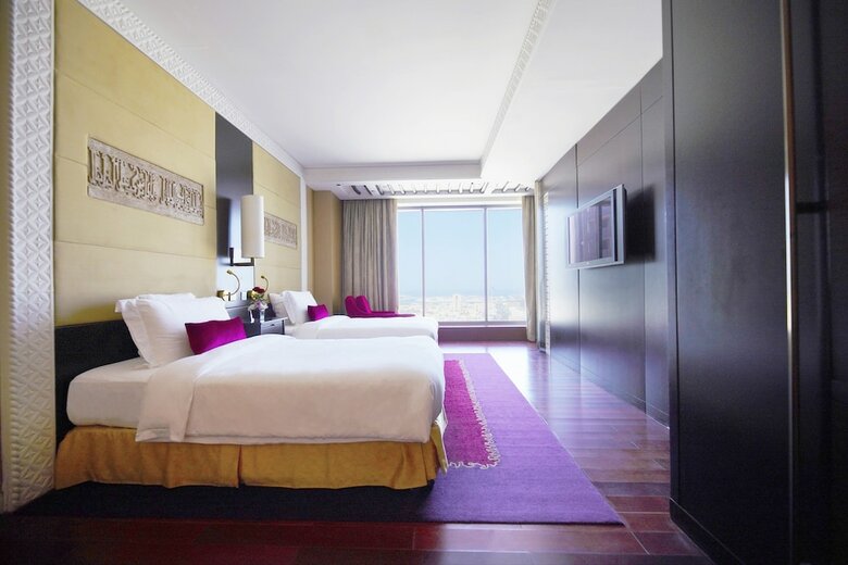 The H Hotel
