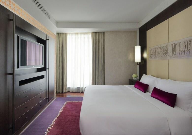 The H Hotel