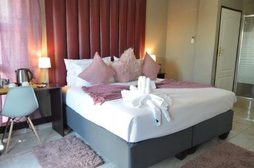 Rufaro Luxury Lodge