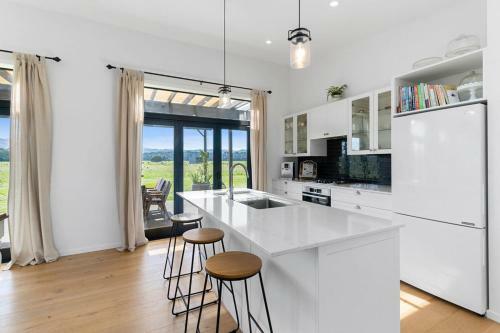 The Modern Farmstead - Greytown Accommodation