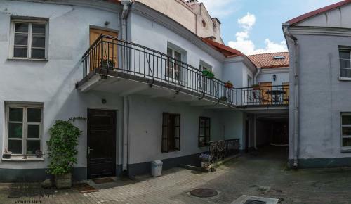 Baron Arthouse Apartment