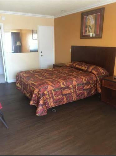 Hotel Passport Inn