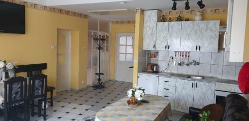Apartamento Pokoje Go?cinne Max