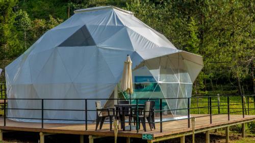 La Quinta Dimensi�n Glamping Resort