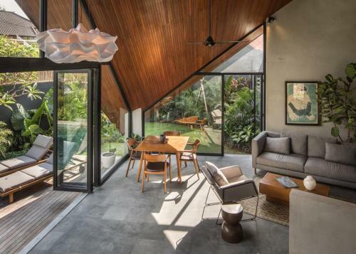 Villa The River Studio