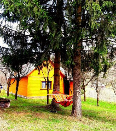Cabana Galben