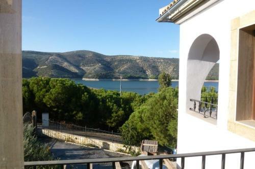 Lake View Villa