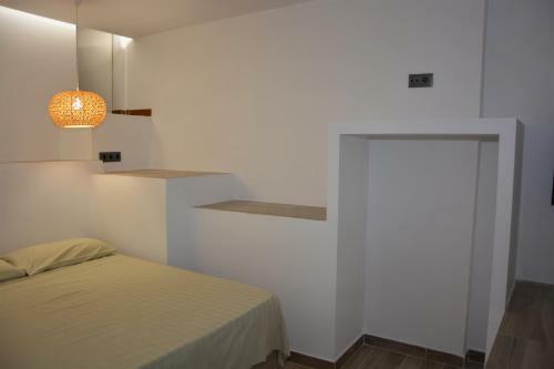 Villa Sitges Avril Renewd Agust 2021 High Design Confortable AC Calm Area