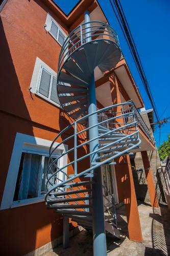 Apartmani Santa Barbara