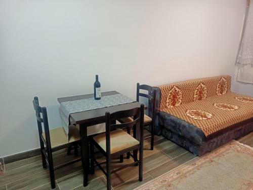 Apartmani Mom?ilo