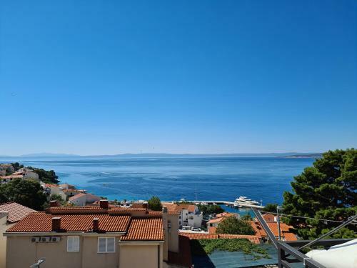 Sea View Apartments Milenko