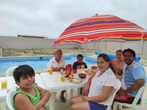 Hostal Las Garzas Del Pelado