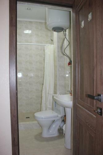 Hostal Uz-anar Guest House