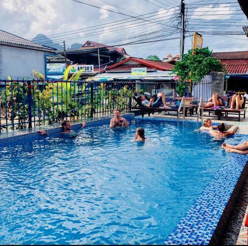 Albergue Vang Vieng Freedom Backpackers