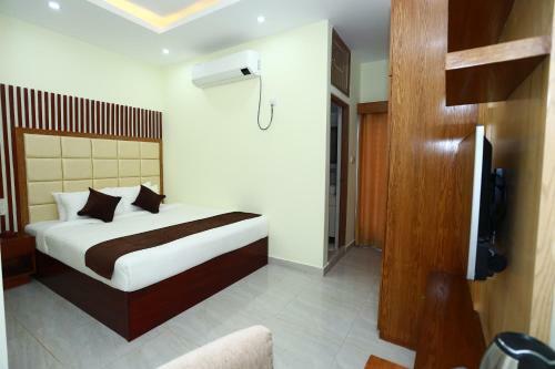 Jatra Grand Castle Hotel