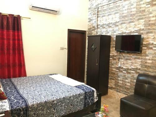 Hostal Embassy Guest House