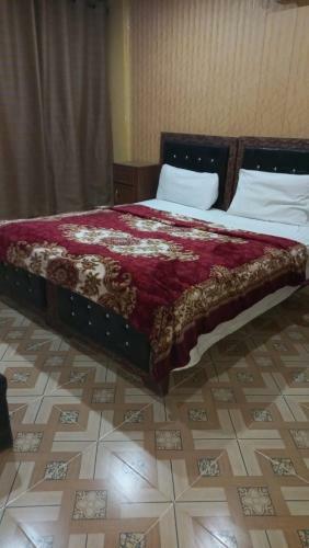 Hotel R