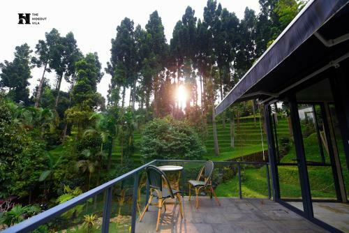 The Hideout Villa Puncak