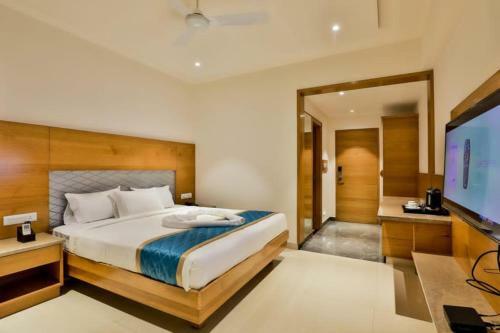 Hotel Vbr Grand Inn