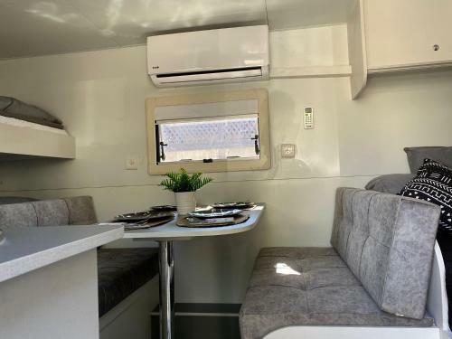 Caravan Of Love