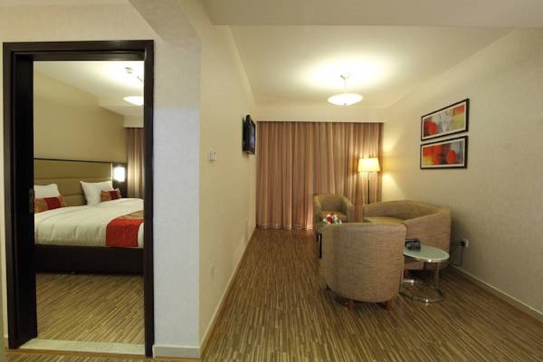 Flora Al Souq Hotel