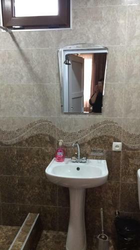 Hostal Guest House Babaka