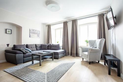 Baron Old Town Apartments