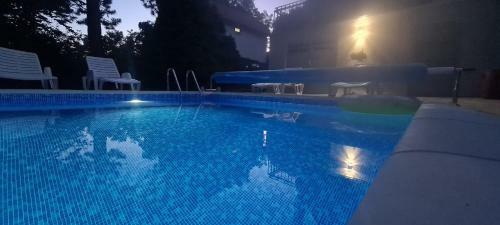 Vila Sinfonia, A House With A Pool