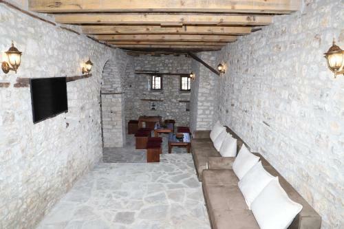 Villa Athina In Berat Castle - Since 1741