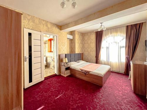 Inner City Hotel