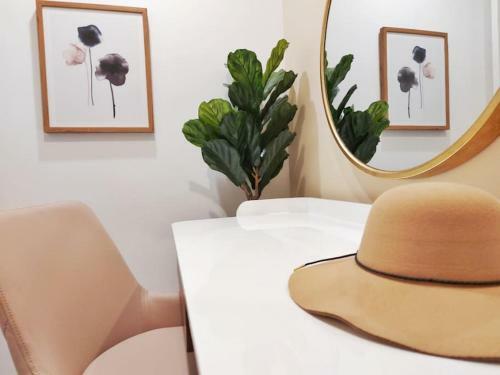 The Spruce Western Boho Dt 2 Bed And Makeup Room