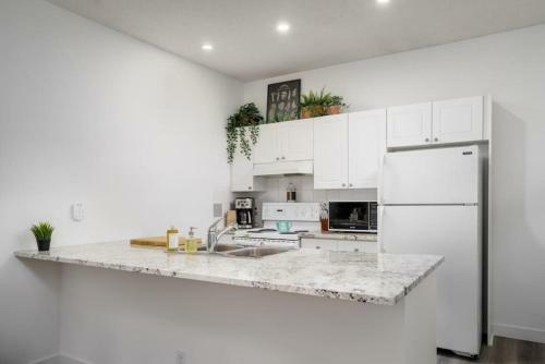 The Spruce Western Boho Dt 2 Bed And Makeup Room