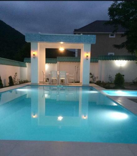 Victoria Secret White Villa
