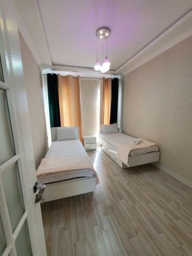 Victoria Secret White Villa
