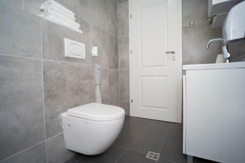 Urban Suites & Apartments