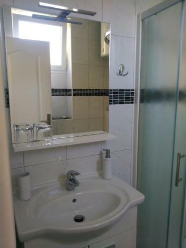 Hostal Rooms With Wifi Vis - 8905