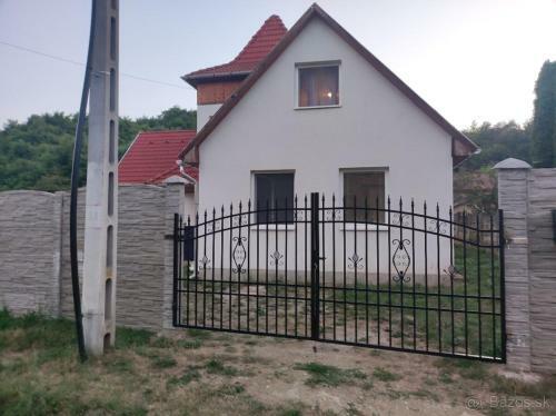 Nadenka & Mgr Vend�gh�z