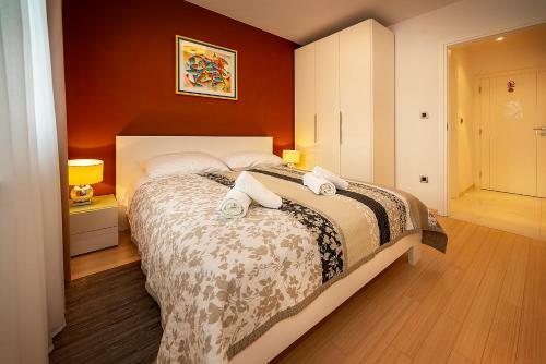 Apartments Dragica With Terrace