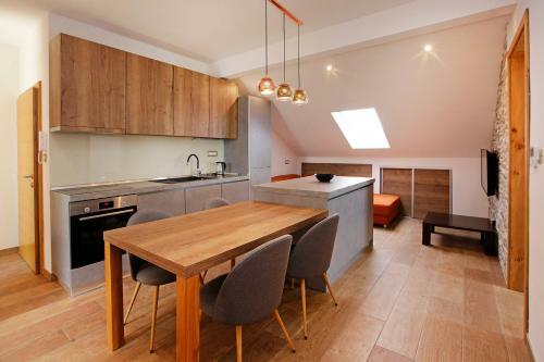 Bol Nice Place Apartment