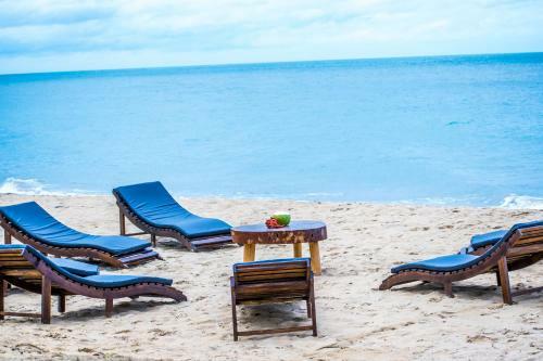 Omeesha Beach Hotel