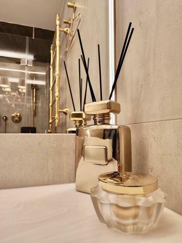 Luxury Queen V Apartment With Jacuzzi