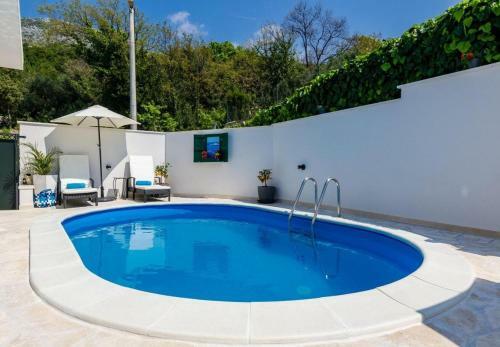 Apartments Ante - With Pool
